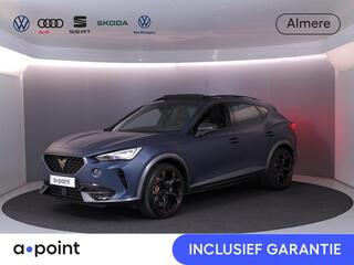Cupra Formentor 1.4 e-Hybrid VZ Copper Edition 245 pk | Schaalstoelen | SOH 93%| Panoramadak | Parkeersensoren (Park assist) | Achteruitrijcamera | Lederen bekleding | Stoelverwarming |