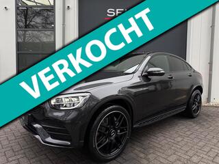 MERCEDES-BENZ Glc Coup� 300e 4MATIC Premium Plus AMG Schuifdak/Leder/Virtual/Car Play/LED/Night Pakket/Trekhaak/Apk 07-2027