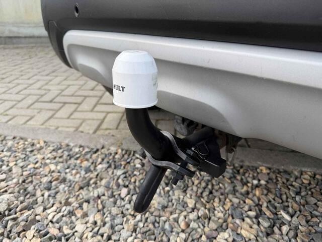 Renault Captur 0.9 TCe Intens [ Fm navi, camera, ecc, lmv, trekhaak ]