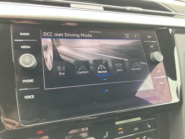 Volkswagen Arteon Shooting Brake 1.4 TSI PHEV 218PK R-Line Business DSG � Panoramadak � Trekhaak � Camera � Stoel, Stuur & achterbank verwarmd � Apple/Android Ca