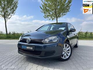 Volkswagen Golf VI