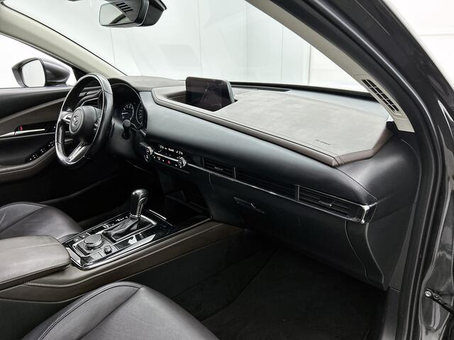 Mazda CX-30 2.0 e-SkyActiv-X M Hybrid Luxury | Trekhaak | BOSE | Head-up Display | Stoelgeheugen | Elektrische Achterklep |
