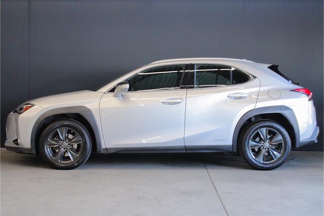 Lexus UX 250h Business Line |parkeersensoren|stoel/stuurverwarming|Apple/Android|ACC|