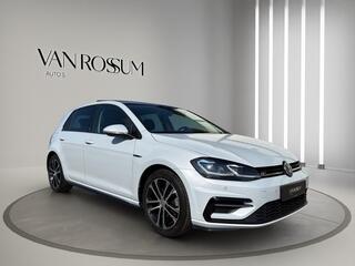 VOLKSWAGEN GOLF 1.5 TSI Highline Business R Pano | Stoel/Stuur verwarming | Led | Massage  | 17