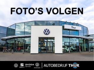 VOLKSWAGEN T-Roc 1.5 eTsi Life First Edition 116PK / 85kW DSG, 17