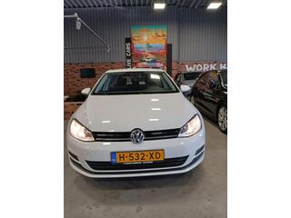 Volkswagen Golf VII
