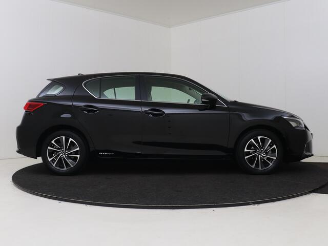 Lexus CT 200h Business Launch Edition | LED | Premium Navigatie | Safety System |