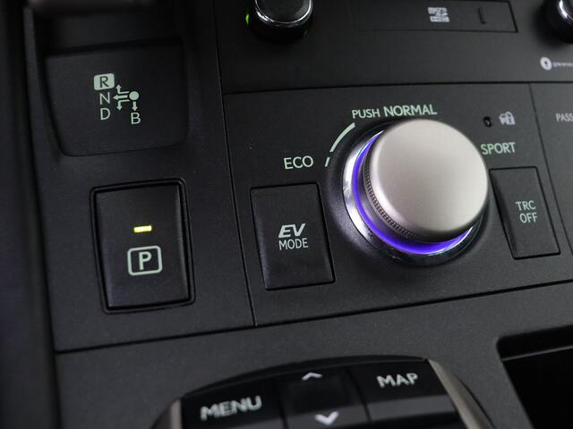 Lexus CT 200h Business Launch Edition | LED | Premium Navigatie | Safety System |