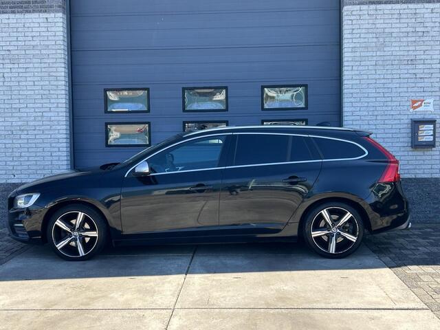 Volvo V60 2.0 D4 191pk AUTOM. R-Design EXPORT/ HANDEL I OPENDAK I LEER