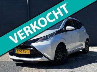 TOYOTA AYGO 1.0 VVT-i x-play | Bluetooth | Camera | Dealer Onderhouden