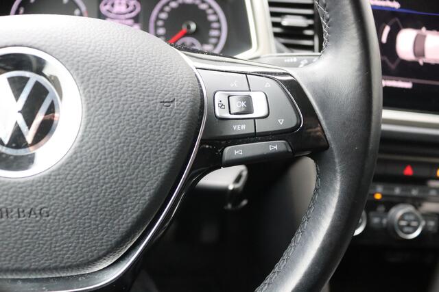 Volkswagen T-ROC 1.0 TSI Style Business Adaptive-cruise/Parkeerhulp/Stoelverwarming/Carplay