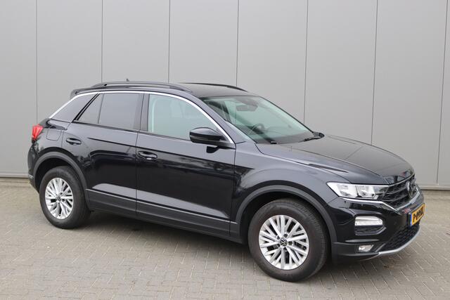 Volkswagen T-ROC 1.0 TSI Style Business Adaptive-cruise/Parkeerhulp/Stoelverwarming/Carplay