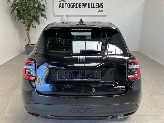 Fiat 600 1.2 Hybrid 100cv DCT