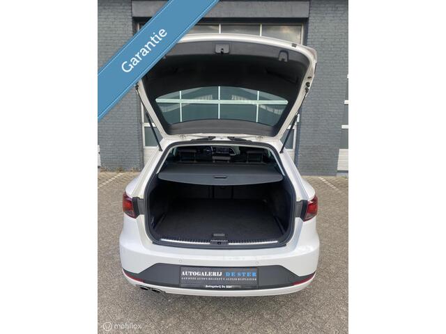 Seat Leon ST 1.8 TSI FR Camera/Carplay//Nav/Pano/Pdc/Xenon