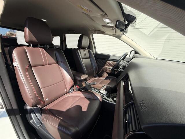 Mitsubishi Outlander 2.0 PHEV Business Ed