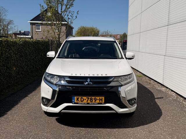 Mitsubishi Outlander 2.0 PHEV Business Ed
