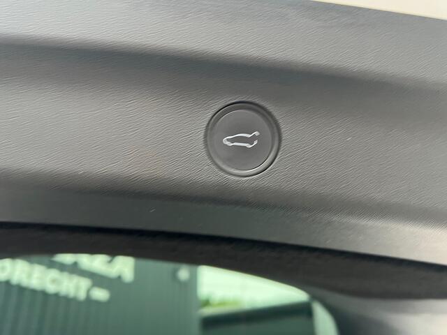 Tesla Model Y Long Range AWD 75 kWh|Warmtepomp|ACC|360Cam|