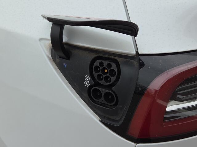Tesla Model Y Long Range AWD 75 kWh|Warmtepomp|ACC|360Cam|