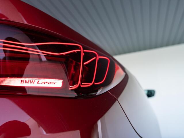 BMW 4-Serie Gran Coupé 420i | M Sportpakket Pro | Driving Assistant | Achteruitrijcamera | Glazen Schuif-/Kanteldak