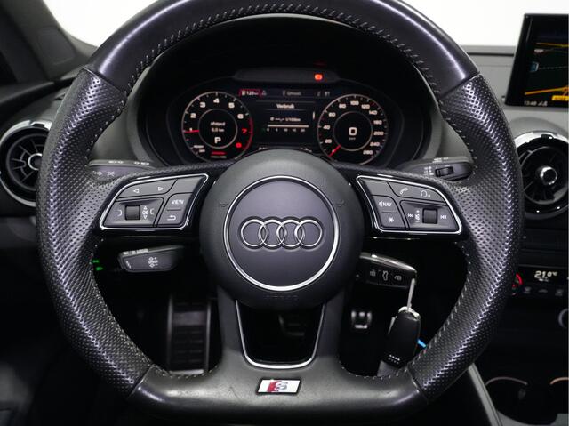 Audi A3 Limousine 1.5 TFSI CoD 150pk S-Tronic Sport S-Line Ed. | Full-LED | Navigatie | Stoelverw. | 19lm 34