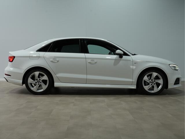Audi A3 Limousine 1.5 TFSI CoD 150pk S-Tronic Sport S-Line Ed. | Full-LED | Navigatie | Stoelverw. | 19lm 34