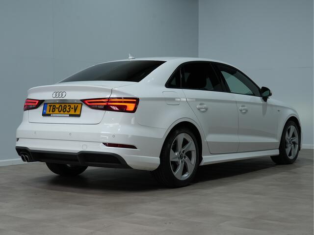 Audi A3 Limousine 1.5 TFSI CoD 150pk S-Tronic Sport S-Line Ed. | Full-LED | Navigatie | Stoelverw. | 19lm 34