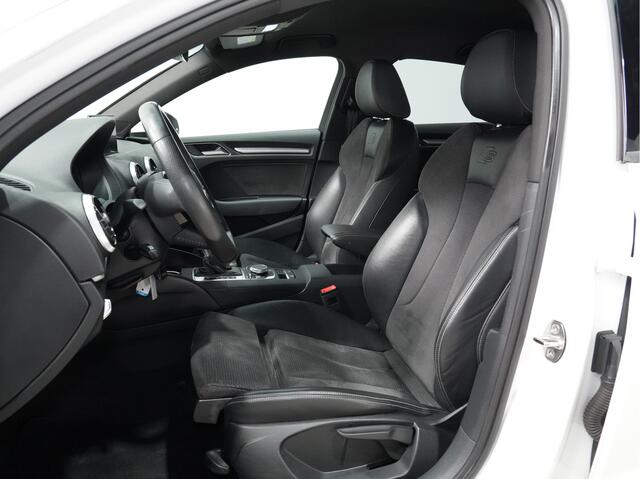 Audi A3 Limousine 1.5 TFSI CoD 150pk S-Tronic Sport S-Line Ed. | Full-LED | Navigatie | Stoelverw. | 19lm 34