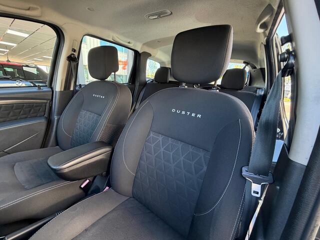 Dacia Duster 1.2 TCe 4x2 Laur�ate - Noir Nacre - Cruise/Trekhaak/Airco