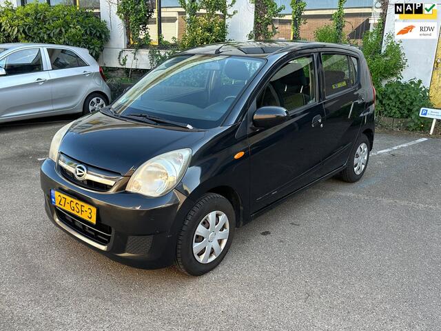 Daihatsu Cuore 1.0 Premium / 5 Deurs/ Airco/ Elek. Ramen