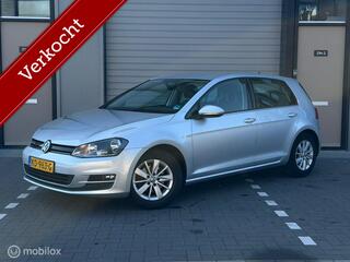 Volkswagen Golf VII