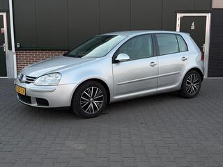 Volkswagen Golf VI