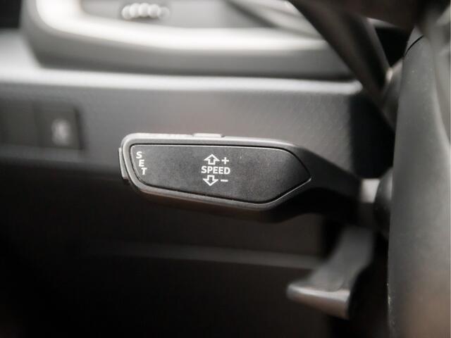 Audi A1 Sportback 25 TFSI Sport APPLE CARPLAY, GROOT NAVI, LANE ASSIST, SPORTSTOELEN, CRUISE, GETINT GLAS, STAAT