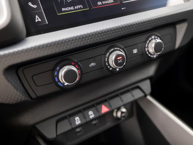Audi A1 Sportback 25 TFSI Sport APPLE CARPLAY, GROOT NAVI, LANE ASSIST, SPORTSTOELEN, CRUISE, GETINT GLAS, STAAT