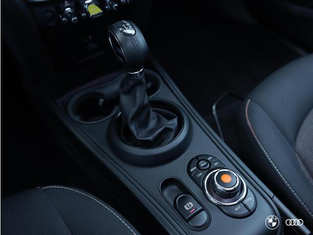 Mini Countryman 1.5 Cooper SE ALL4 / PANODAK / AMBIENTE / CARPLAY / 18