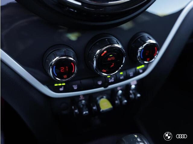Mini Countryman 1.5 Cooper SE ALL4 / PANODAK / AMBIENTE / CARPLAY / 18