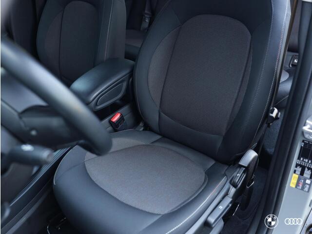 Mini Countryman 1.5 Cooper SE ALL4 / PANODAK / AMBIENTE / CARPLAY / 18