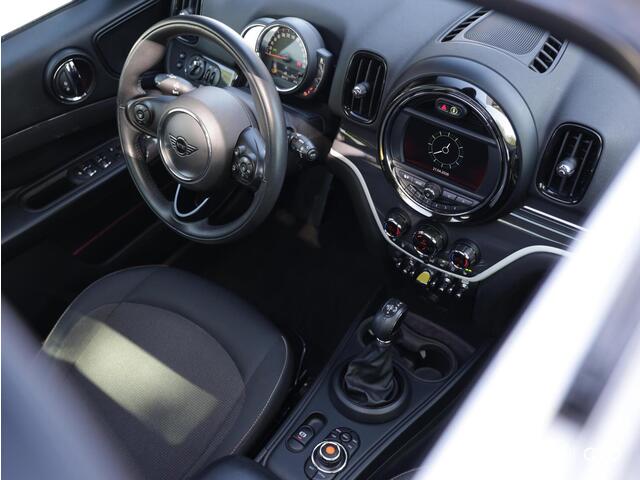 Mini Countryman 1.5 Cooper SE ALL4 / PANODAK / AMBIENTE / CARPLAY / 18