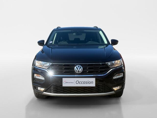 Volkswagen T-ROC 1.5 TSI Sport | Automaat | Apple Carplay/Android Auto | Trekhaak | Navigatie | Climate Control | Cruise Control | DAB | Goed Onderhouden
