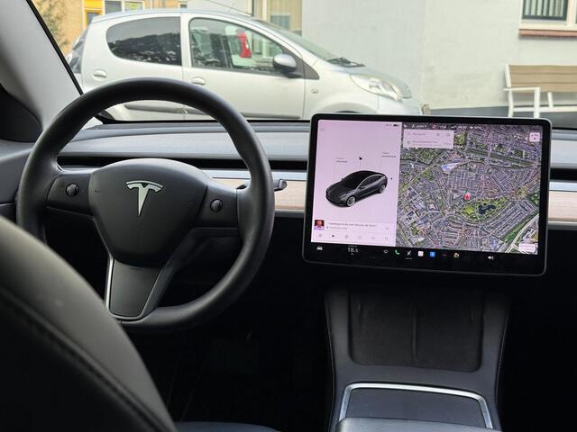 Tesla Model 3 Standard RWD Plus 60 kWh | Trekhaak | SOH 77.7% | Autopilot | Org. NL NAP | BTW |