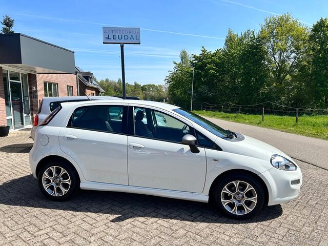 Fiat Punto Evo 0.9 TwinAir Young/128.000 NAP//APK 21-2-'27