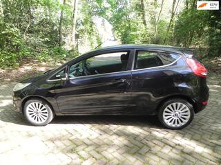 FORD FIESTA 1.25 Ghia