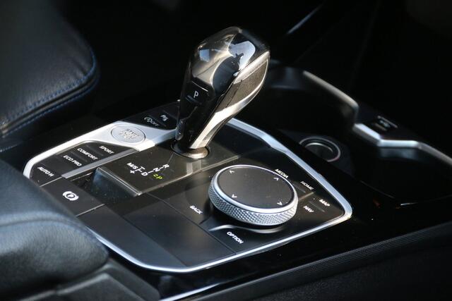 BMW 2-Serie Gran Coup� 218i High Executive M-PAKKET PANO-DAK NAP