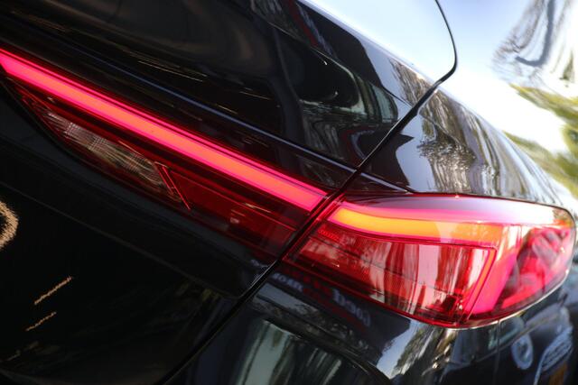 BMW 2-Serie Gran Coup� 218i High Executive M-PAKKET PANO-DAK NAP