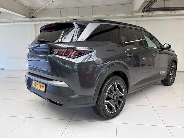 Peugeot 5008 1.6 Plug-in Hybrid 195 Allure | Navigatie | Camera | Parkeersensoren| Apple Carplay | Android Auto | Tot 8 jaar garantie
