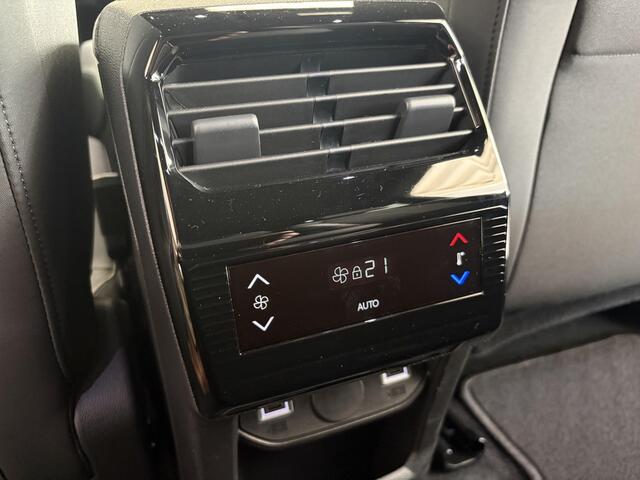 Peugeot 5008 1.6 Plug-in Hybrid 195 Allure | Navigatie | Camera | Parkeersensoren| Apple Carplay | Android Auto | Tot 8 jaar garantie