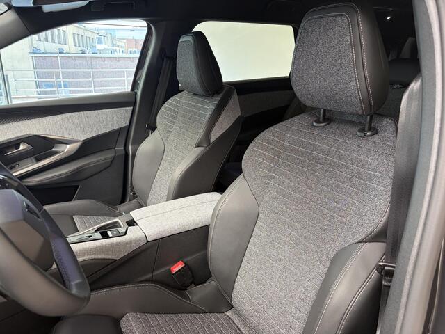 Peugeot 5008 1.6 Plug-in Hybrid 195 Allure | Navigatie | Camera | Parkeersensoren| Apple Carplay | Android Auto | Tot 8 jaar garantie
