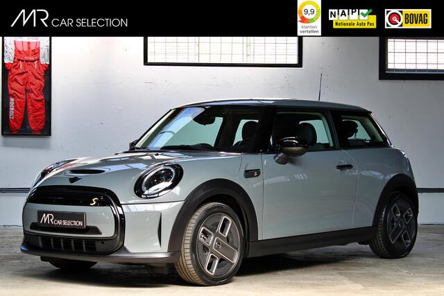 Mini Electric Classic 33 kWh | Apple Carplay | Parkeersensoren achter | NL auto | 1e eigenaar | BTW |