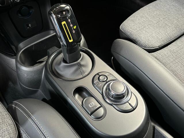 Mini Electric Classic 33 kWh | Apple Carplay | Parkeersensoren achter | NL auto | 1e eigenaar | BTW |