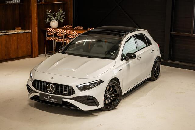Mercedes-Benz A-Klasse AMG 35 4MATIC Burmester | Pano | 1e eigenaar