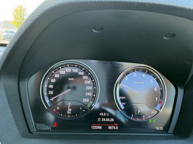 BMW 2-Serie 220I High Executive M-sport I Alcantara I Navi All-in prijs